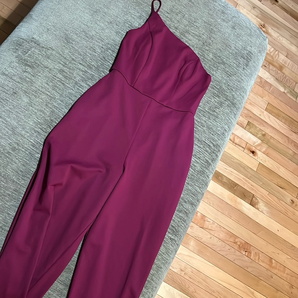 Jumpsuit one shoulder